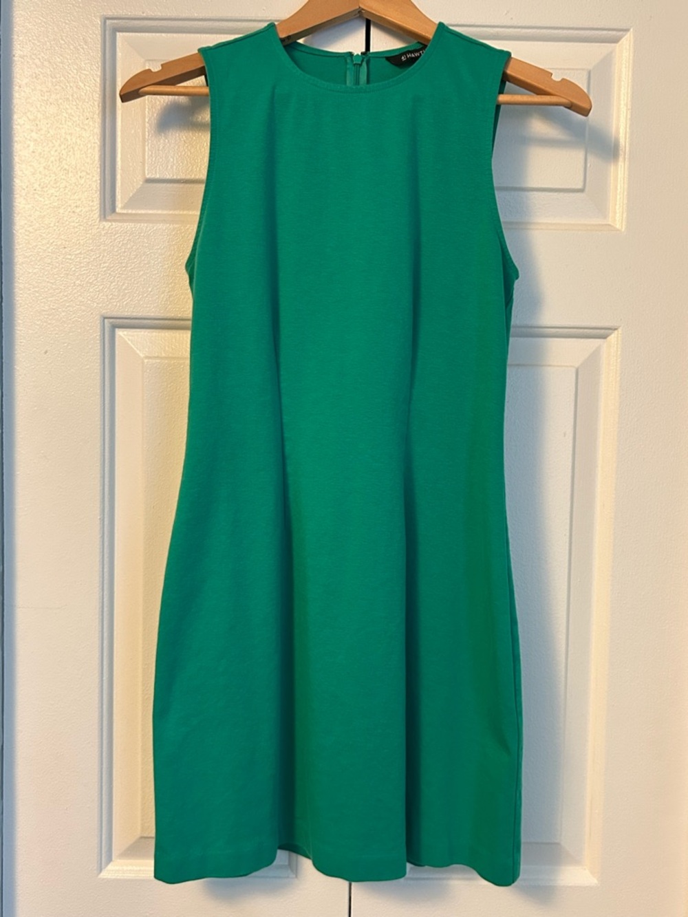 41 Hawthorn Sleeveless Shift Dress in Emerald Green, Small